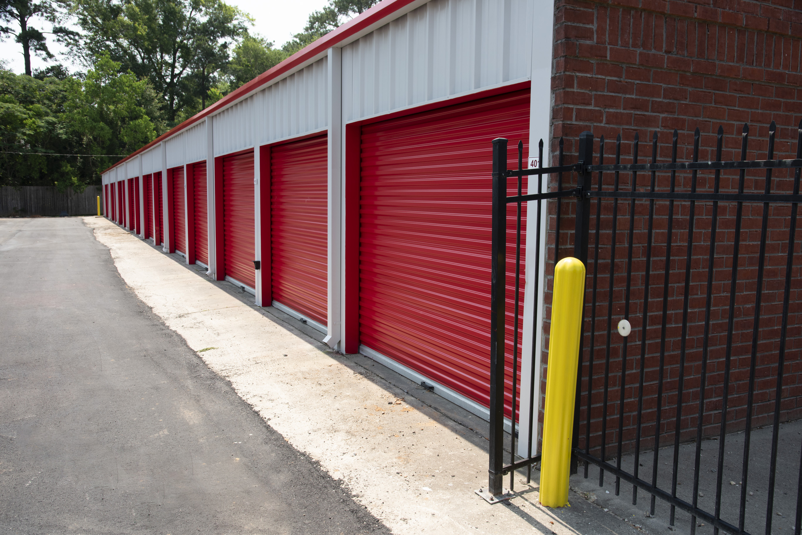 storage units for rent laurel ms 39440